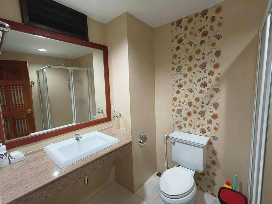 Baan Klang Condo In Central HHQ Exterior foto