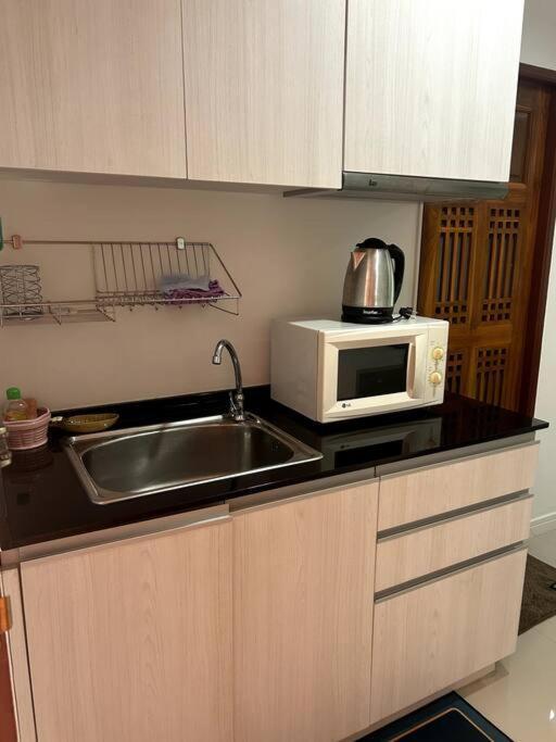 Baan Klang Condo In Central HHQ Exterior foto